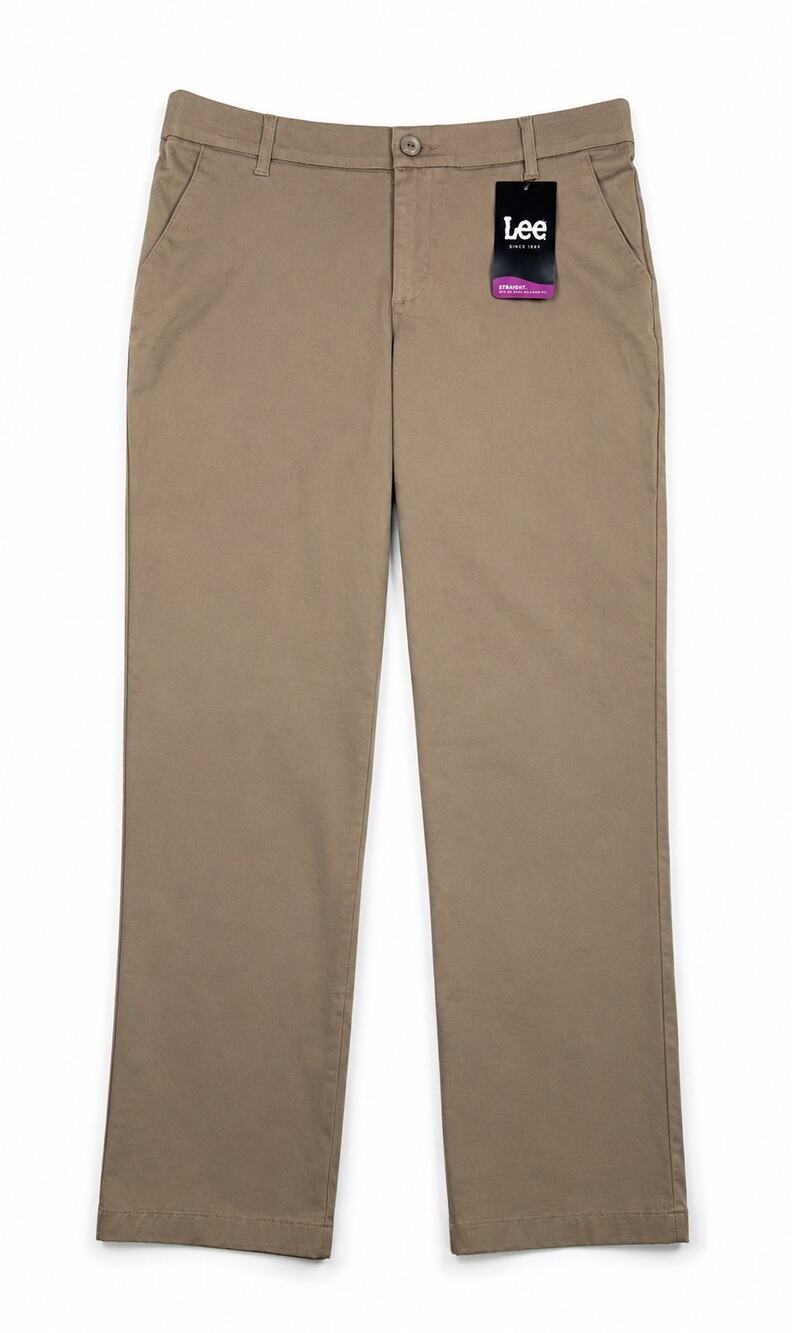 Lee women's Straight Leg Mid Rise Khaki Pants Size 8M NWT Regular Fit Stretch